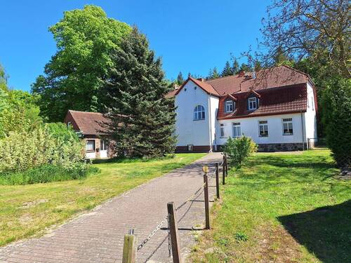 Ansicht - 1 Zimmer Mehrfamilienhaus, Wohnhaus zum Kaufen in Lühmannsdorf