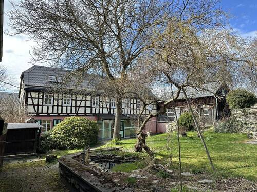 Ansicht - Idyllisches Landleben auf ehemaligem Bauernhof, gepflegter Zustand, ca. 2.400 m² Grundstück