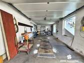 Garage mit Autogrube - 