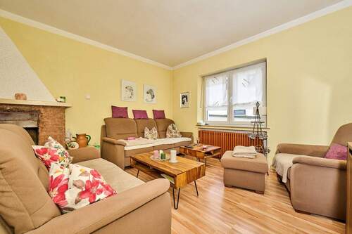 EFH Straubing Wohnung 1 EG Wohnen I - Mehrfamilienhaus, Wohnhaus mit 209,30 m² in Straubing zum Kaufen