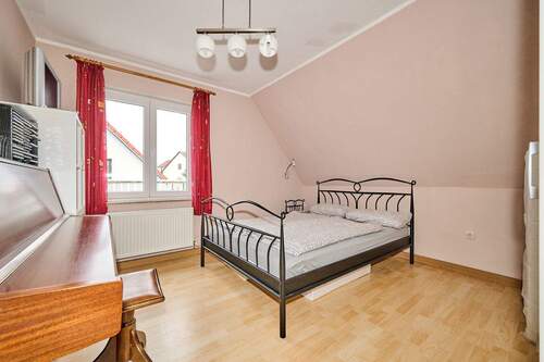 EFH Straubing Wohnung 1 OG Schlafen - 