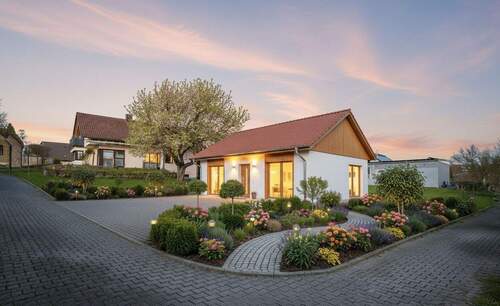 spring house - Perfektes,ebenes Bauland für ein Einfamilienhaus in Fischbach