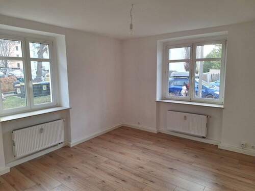 Wohnzimmer - 1 Zimmer Etagenwohnung in Dresden