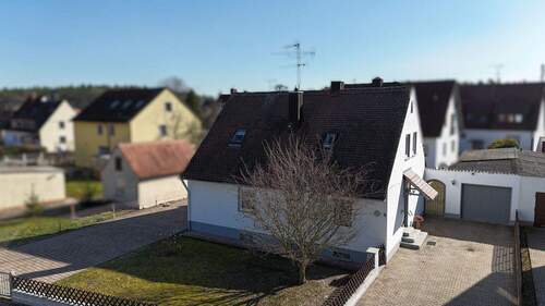 Außenansicht - 5 Zimmer Einfamilienhaus in Petersaurach