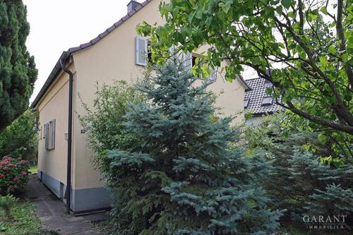 Zugang - 5 Zimmer Einfamilienhaus zum Kaufen in Ostfildern