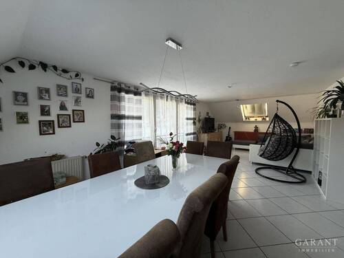 Wohnzimmer-DG - 1 Zimmer Mehrfamilienhaus, Wohnhaus zum Kaufen in Trochtelfingen