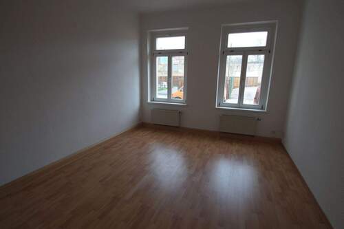 Wohnzimmer - 2 Zimmer Etagenwohnung zur Miete in Leipzig