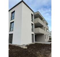 Moderne Wohnung als Erstbezug mit sonnigem Balkon und Garage ! - Gerolzhofen
