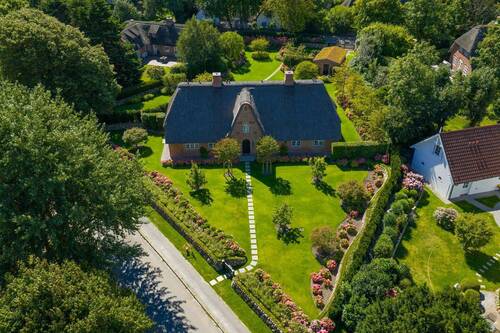Bild 1 - Erstbezug. Denkmal-Unikat in Neubauqualität am Watt.