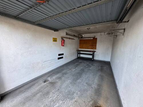 Garage - 