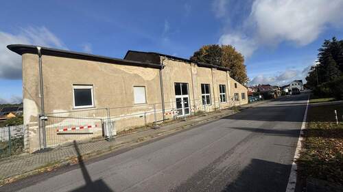 Bild 2 - Mehrfamilienhaus, Wohnhaus zum Kaufen in Rauen