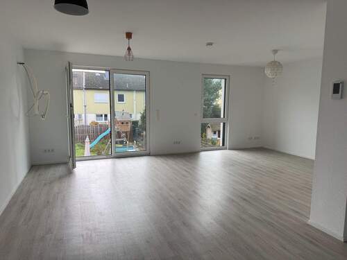 heller Wohnbereich mit 45 qm Wohnfläche - sonnige Eigentumswohnung mit Einbauküche in Mainz