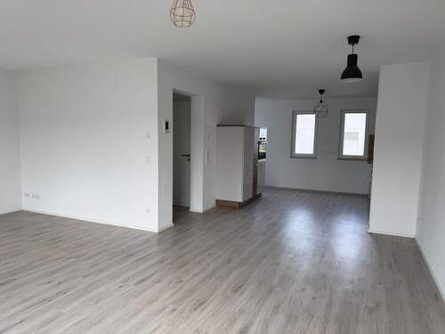 Blick Richtung offener Küche - Etagenwohnung mit 135,00 m&sup2; in Mainz zum Kaufen