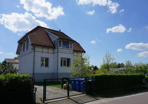 Hausansicht - 1 Zimmer Mehrfamilienhaus, Wohnhaus zum Kaufen in Schwielowsee