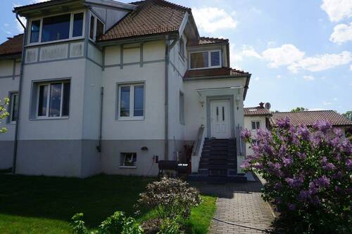 Zugang zum Haupthaus - 1 Zimmer Mehrfamilienhaus, Wohnhaus in Schwielowsee