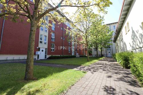 Außenansicht - Etagenwohnung zum Kaufen in Rostock / Lichtenhagen
