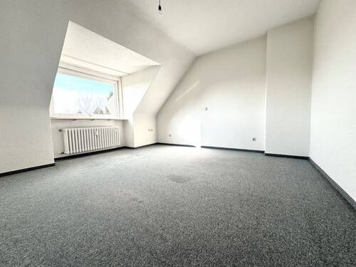 Wohnzimmer - Etagenwohnung mit 135,00 m² in Gelsenkirchen zum Kaufen