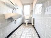 WC - 
