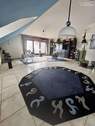 Wohn- und Esszimmer Blick 2 - 