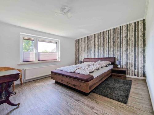 Schlafzimmer im OG - 