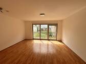 Wohn / Esszimmer - 