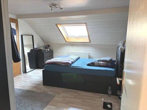 Schlafzimmer DG - 