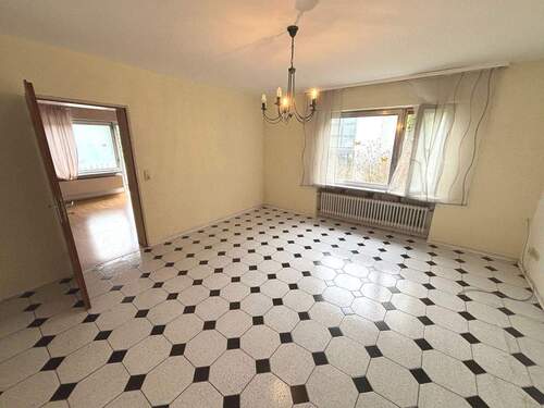 Zimmer - Einfamilienhaus mit 242,00 m² in Morscheid zum Kaufen