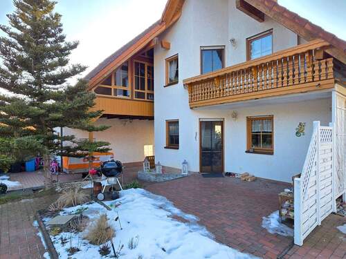 Terrasse - 5 Zimmer Einfamilienhaus zum Kaufen in Ummerstadt