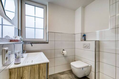 WC mit Dusche OG - 