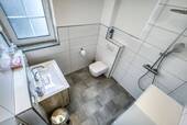 WC mit Dusche OG - 