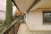 Zugang Carport von Terrasse - 