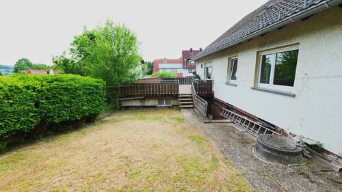 Garten mit Großer Terrasse - 