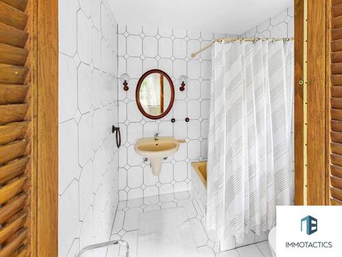 Bad Einliegerwohnung OG - 