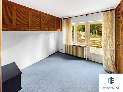 Schlafzimmer Einliegerwohnung OG - 