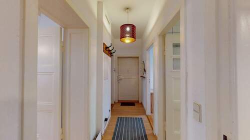 Flur - 3 Zimmer Etagenwohnung zum Kaufen in Berlin