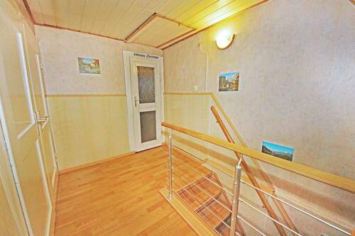 Flur- / Treppenbereich im DG - 