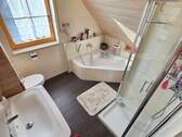 Badezimmer im OG - 