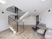 Treppenhaus Office - 