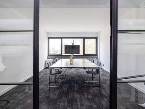 Konferenzraum Office - 