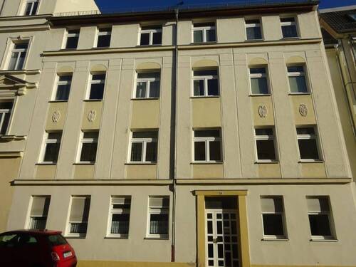 Ansicht Haus - 3-Zi-Whg. im 1. OG mit Einbauküche in ruhiger, zentraler Lage