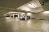 Tiefgarage eigener Stellplatz - 
