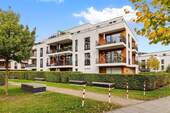Hausansicht Balkonseite - Wohnglück im OxPark - 3 Zimmer-Wohnung mit Balkon