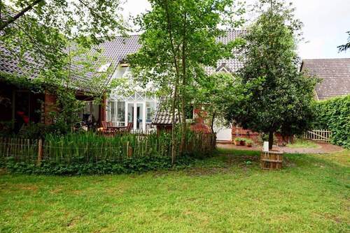 Ruhig, grün und idyllisch - 