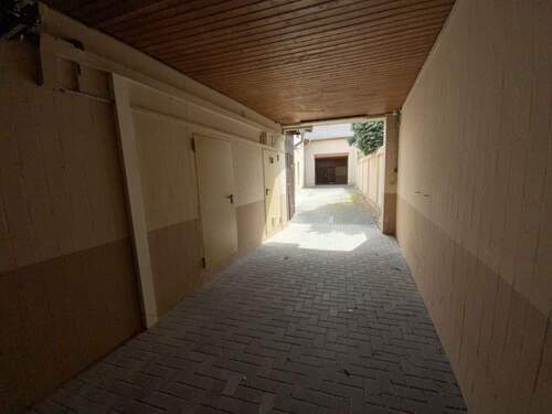 Durchfahrt zum Innenhof - 