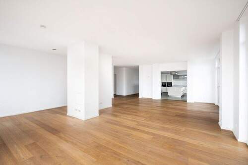 Wohnen - 6 Zimmer Etagenwohnung zum Kaufen in München