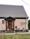 Straßenansicht - 3 Zimmer Mehrfamilienhaus, Wohnhaus zum Kaufen in Mügeln b Oschatz