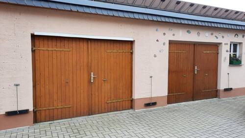 Garagen - Mehrfamilienhaus, Wohnhaus mit 64,00 m&sup2; in Mügeln b Oschatz zum Kaufen