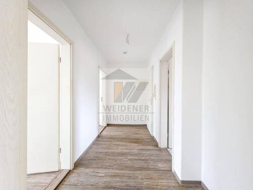 Flur - Etagenwohnung mit 56,00 m² in Gera zur Miete