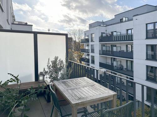 Balkon - 2 Zimmer Etagenwohnung zum Kaufen in Hamburg