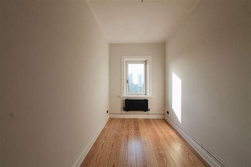 WE I - 1/2 Zimmer - 5 Zimmer Etagenwohnung zum Kaufen in Hamburg